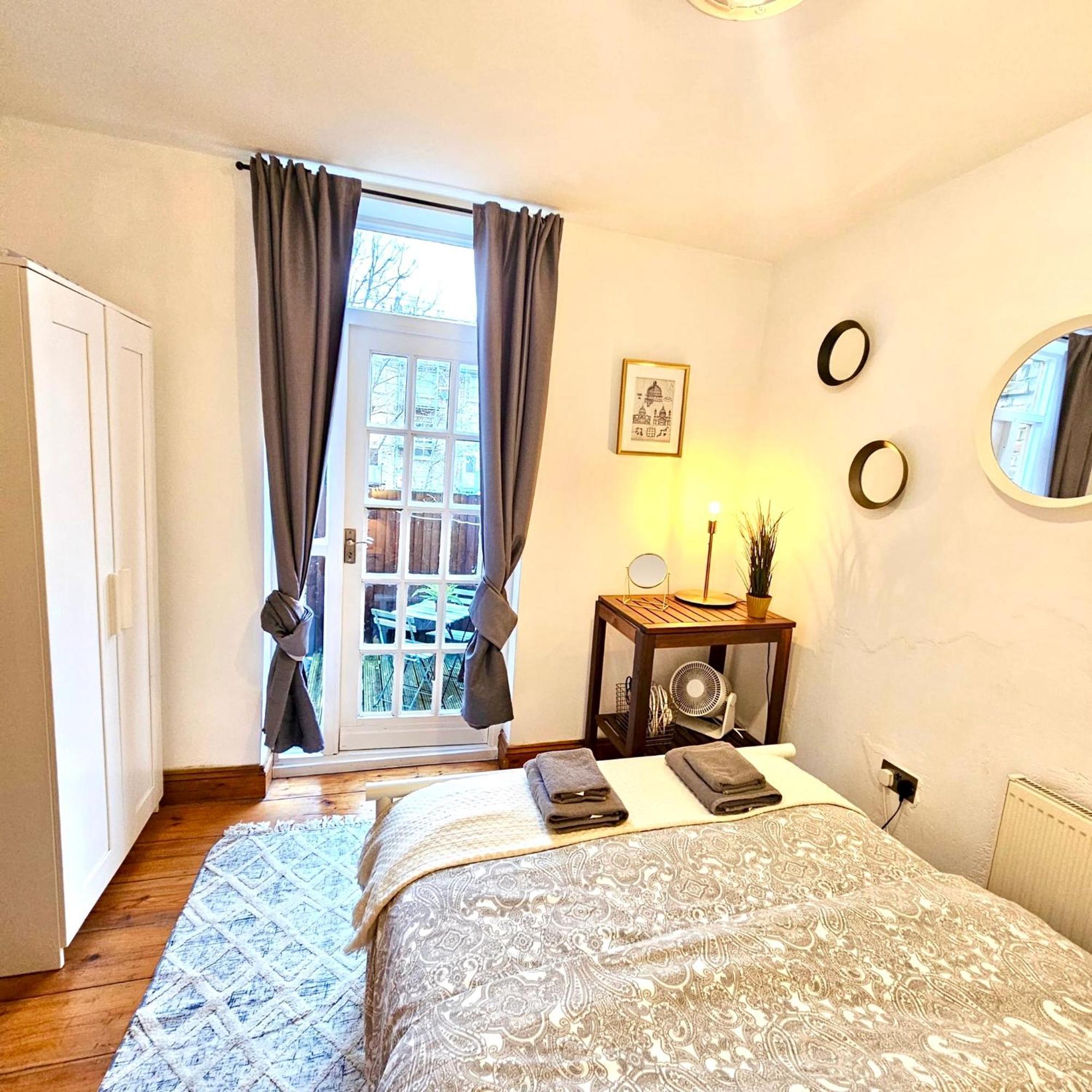 Lovely 1 Bed Apartment 2 Min To Station Лондон Экстерьер фото
